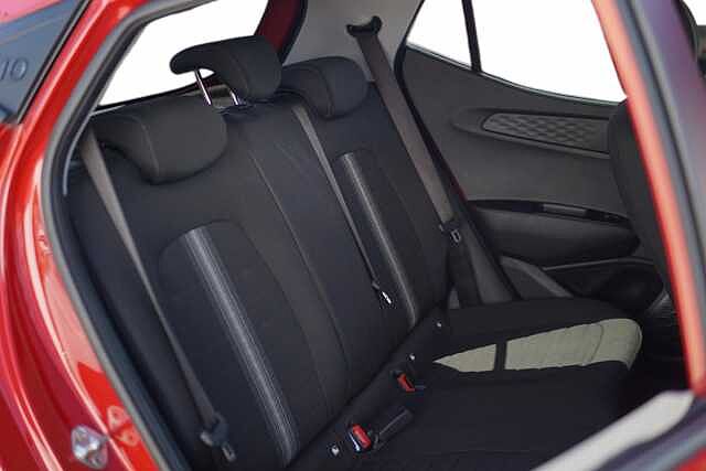 Hyundai i10 1.2 MPi Premium 5dr