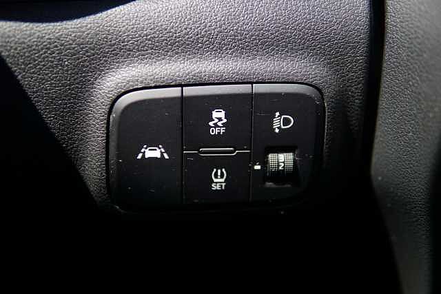 Hyundai i10 1.2 MPi Premium 5dr