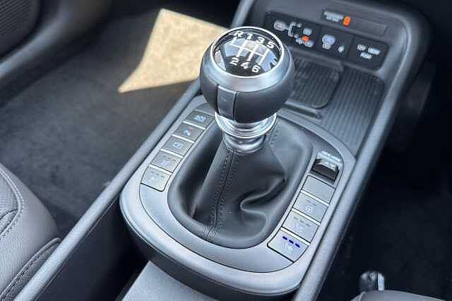 Hyundai KONA 1.6T 138 Ultimate 5dr