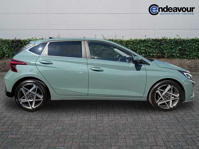 Hyundai I20 1.0T GDi 90 Tech Line 5dr Mangrove Green