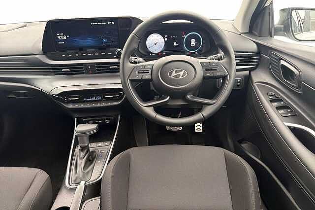 Hyundai BAYON 1.0 TGDi [90] Tech Line 5dr DCT Atlas White