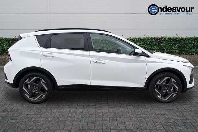 Hyundai BAYON 1.0 TGDi [90] Tech Line 5dr DCT Atlas White
