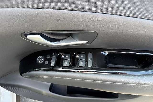 Hyundai TUCSON 1.6 TGDi Premium 5dr 2WD