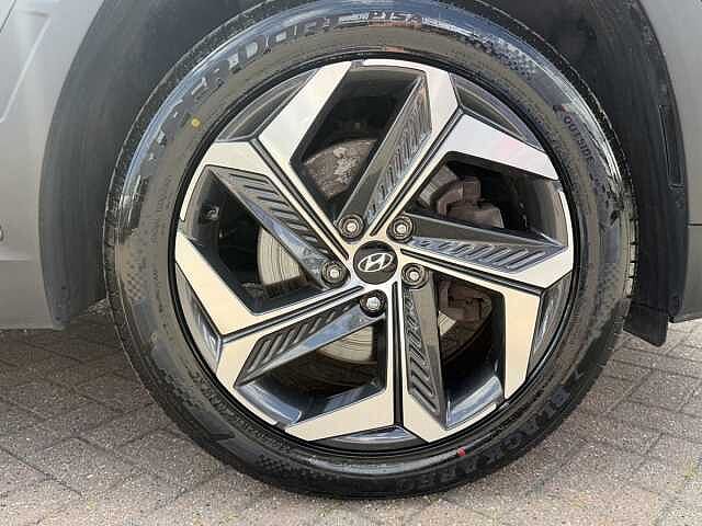 Hyundai TUCSON 1.6 TGDi Plug-in Hybrid Premium 5dr 4WD Auto