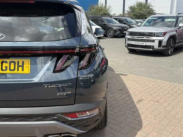 Hyundai TUCSON 1.6 TGDi Plug-in Hybrid Premium 5dr 4WD Auto