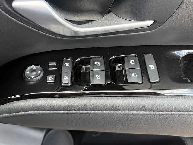 Hyundai TUCSON 1.6 TGDi Plug-in Hybrid Premium 5dr 4WD Auto