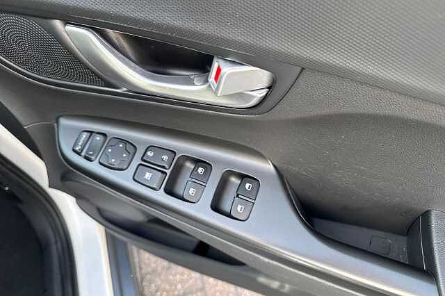 Hyundai KONA 150kW Premium 64kWh 5dr Auto
