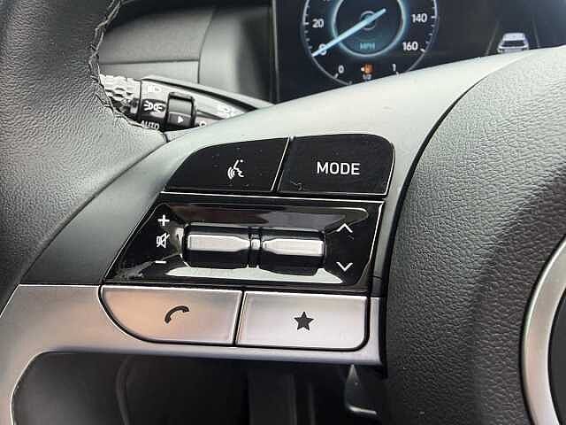 Hyundai TUCSON 1.6 TGDi 48V MHD Premium 5dr 2WD DCT