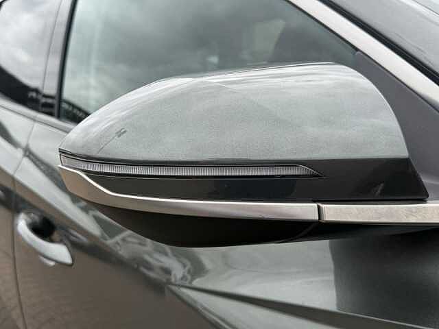 Hyundai TUCSON 1.6 TGDi 48V MHD Premium 5dr 2WD DCT