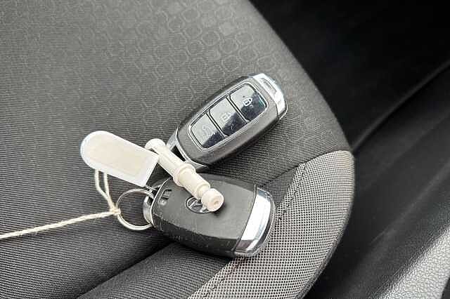 Hyundai KONA 1.0T GDi Blue Drive Premium 5dr