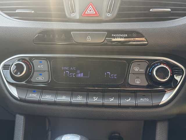 Hyundai I30 1.4T GDI N Line+ [Nav] 5dr DCT Black