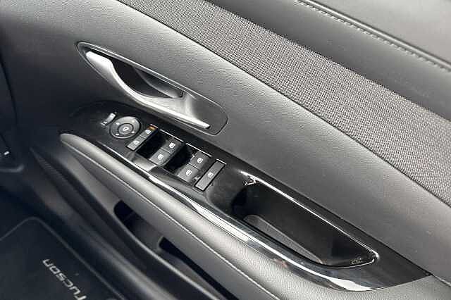 Hyundai TUCSON 1.6T Hybrid Ultimate 5dr Auto