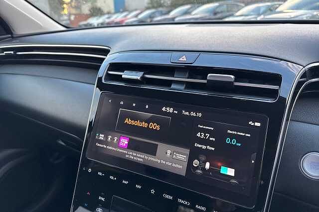 Hyundai TUCSON 1.6 TGDi Hybrid 230 Premium 5dr 2WD Auto Phantom Black