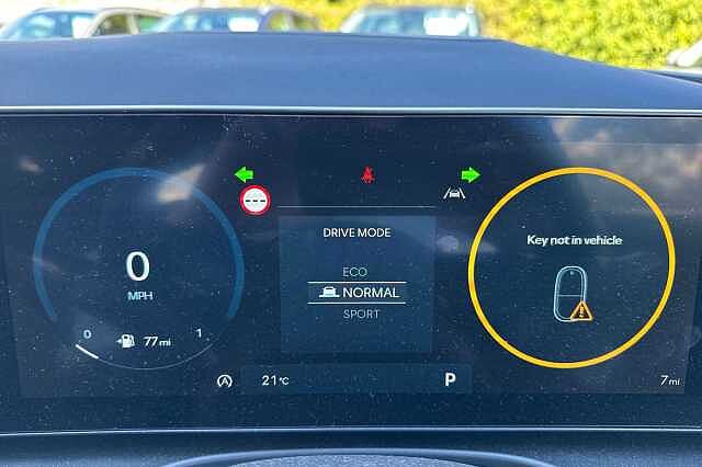 Hyundai TUCSON 1.6T 150 N Line S 5dr DCT Engine Red