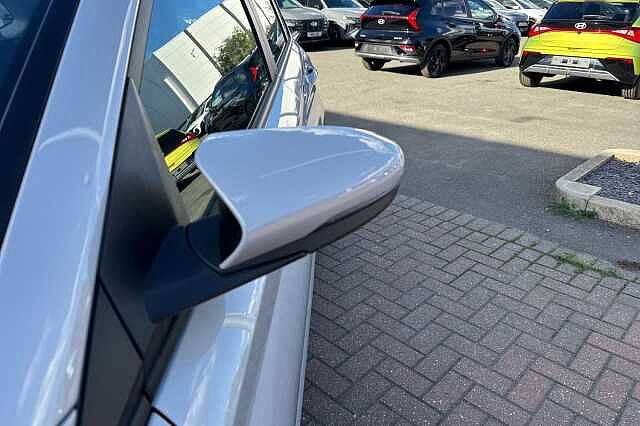 Hyundai I20 1.0T GDi 90 Element 5dr DCT LUMEN GREY