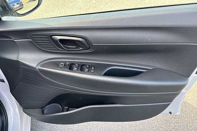 Hyundai I20 1.0T GDi 90 Element 5dr DCT LUMEN GREY