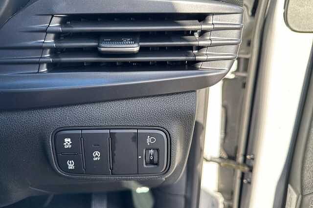 Hyundai I20 1.0T GDi 90 Element 5dr DCT LUMEN GREY