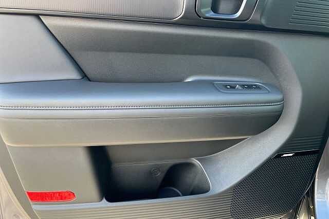 Hyundai Santa Fe 1.6 T Gdi 13.8kwh Calligraphy Suv 5dr Petrol Plug In Hybrid Auto 4wd Euro 6 (s/s