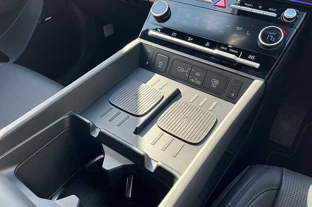 Hyundai Santa Fe 1.6 T Gdi 13.8kwh Calligraphy Suv 5dr Petrol Plug In Hybrid Auto 4wd Euro 6 (s/s