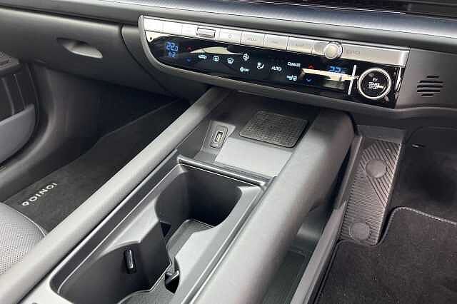 Hyundai Ioniq 6 77.4kwh Ultimate Saloon 4dr Electric Auto Awd (325 Ps)
