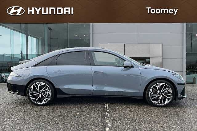 Hyundai Ioniq 6 77.4kwh Ultimate Saloon 4dr Electric Auto Awd (325 Ps)