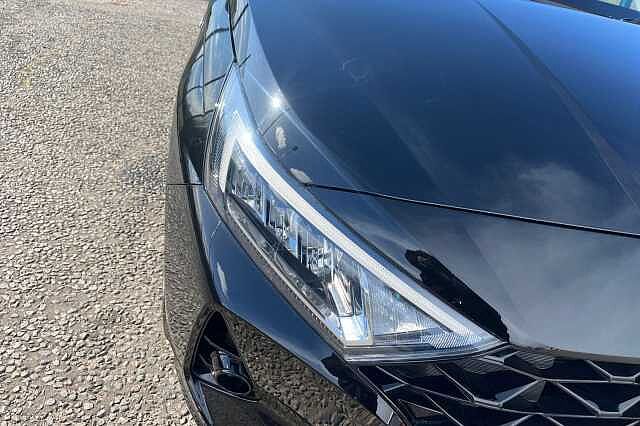 Hyundai I20 1.0 T Gdi Mhev Premium Hatchback 5dr Petrol Hybrid Dct Euro 6 (s/s) (100 Ps)