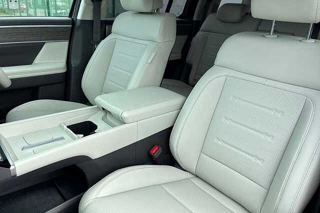 Hyundai Santa Fe 1.6 T Gdi 13.8kwh Ultimate Suv 5dr Petrol Plug In Hybrid Auto 4wd Euro 6 (s/s) (