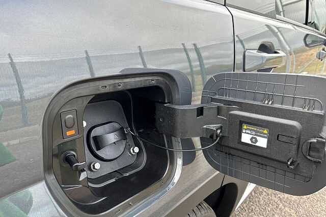 Hyundai Santa Fe 1.6 T Gdi 13.8kwh Ultimate Suv 5dr Petrol Plug In Hybrid Auto 4wd Euro 6 (s/s) (