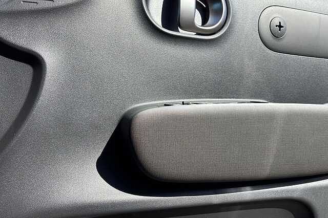 Hyundai Inster Long Range 49kwh 02 Suv 5dr Electric Auto (115 Ps)