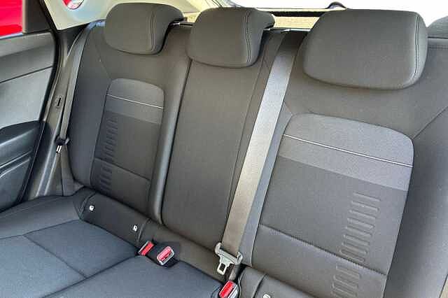 Hyundai Bayon 1.0 T Gdi Tech Line Suv 5dr Petrol Dct Euro 6 (s/s) (90 Ps)