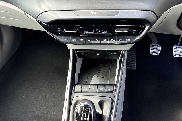 Hyundai Bayon 1.0 T Gdi Mhev Ultimate Suv 5dr Petrol Hybrid Manual Euro 6 (s/s) (100 Ps)