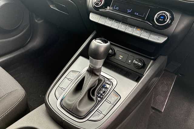 Hyundai Kona 1.6 H Gdi Premium Suv 5dr Petrol Hybrid Dct Euro 6 (s/s) (141 Ps)