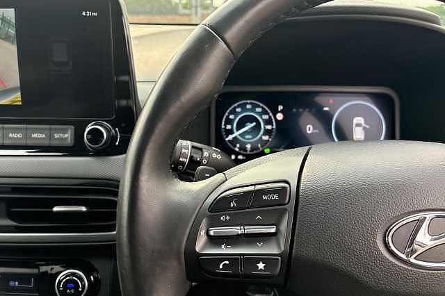 Hyundai Kona 1.6 H Gdi Premium Suv 5dr Petrol Hybrid Dct Euro 6 (s/s) (141 Ps)
