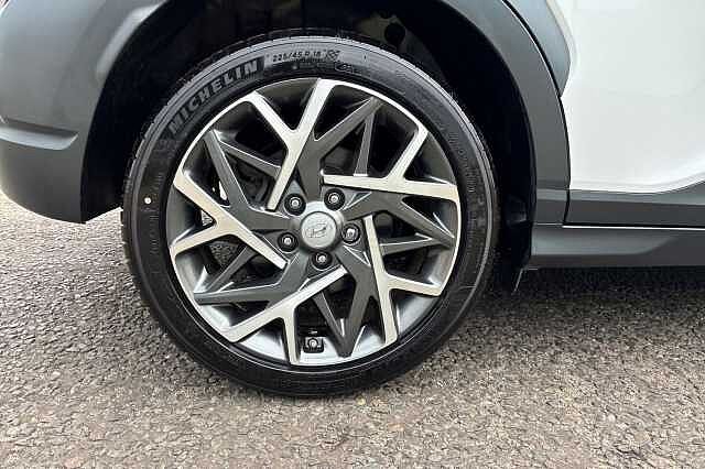 Hyundai Kona 1.6 H Gdi Premium Suv 5dr Petrol Hybrid Dct Euro 6 (s/s) (141 Ps)
