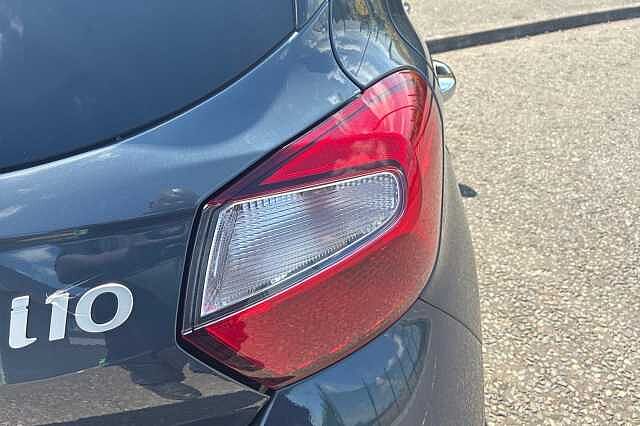 Hyundai I10 1.0 Premium Hatchback 5dr Petrol Auto Euro 6 (s/s) (67 Ps)