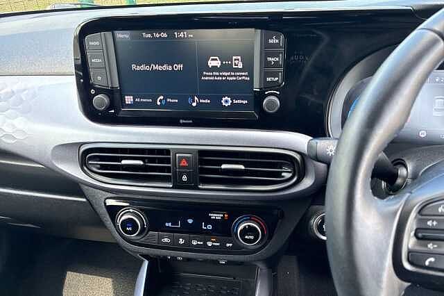 Hyundai I10 1.0 Premium Hatchback 5dr Petrol Auto Euro 6 (s/s) (67 Ps)