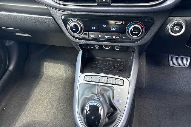 Hyundai I10 1.0 Premium Hatchback 5dr Petrol Auto Euro 6 (s/s) (67 Ps)