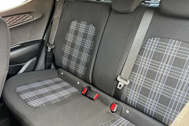 Hyundai I10 1.0 Premium Hatchback 5dr Petrol Auto Euro 6 (s/s) (67 Ps)