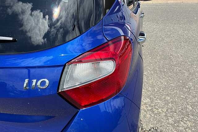 Hyundai I10 1.2 Premium Hatchback 5dr Petrol Auto Euro 6 (s/s) (84 Ps)