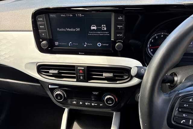 Hyundai I10 1.2 Premium Hatchback 5dr Petrol Auto Euro 6 (s/s) (84 Ps)