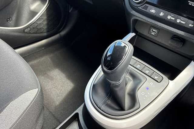 Hyundai I10 1.2 Premium Hatchback 5dr Petrol Auto Euro 6 (s/s) (84 Ps)