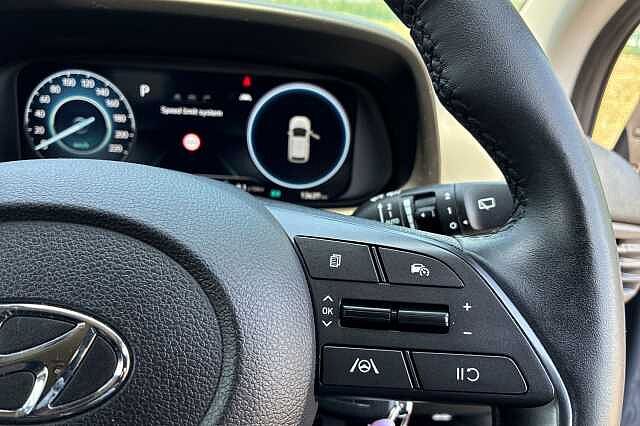 Hyundai I20 1.0 T Gdi Mhev Premium Hatchback 5dr Petrol Hybrid Dct Euro 6 (s/s) (100 Ps)