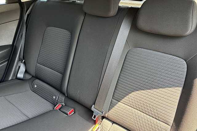 Hyundai I20 1.0 T Gdi Mhev Premium Hatchback 5dr Petrol Hybrid Dct Euro 6 (s/s) (100 Ps)