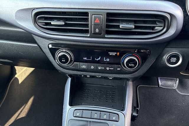 Hyundai I10 1.0 Premium Hatchback 5dr Petrol Auto Euro 6 (s/s) (63 Ps)