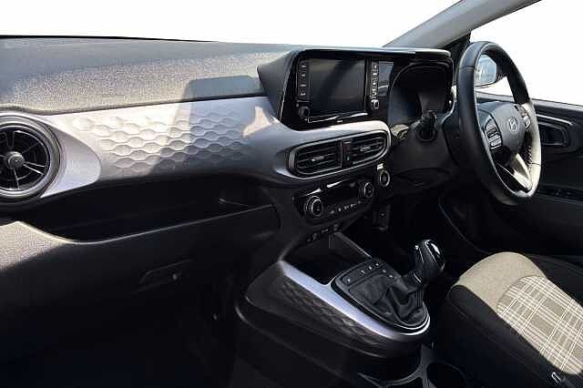 Hyundai I10 1.2 Premium Hatchback 5dr Petrol Auto Euro 6 (s/s) (79 Ps)