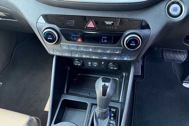 Hyundai TUCSON 1.6 T Gdi Premium Se Suv 5dr Petrol Dct Euro 6 (s/s) (177 Ps) Stellar Blue