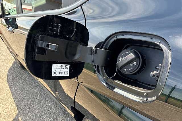 Hyundai KONA 1.6 T Gdi N Line Suv 5dr Petrol Manual Euro 6 (s/s) (138 Ps) Abyss Black