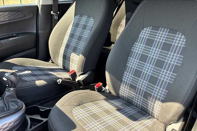 Hyundai I10 1.0 Premium Hatchback 5dr Petrol Auto Euro 6 (s/s) (63 Ps)