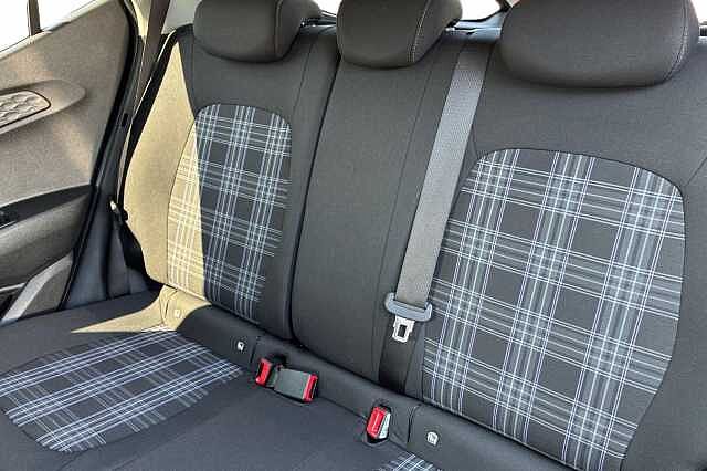 Hyundai I10 1.0 Premium Hatchback 5dr Petrol Auto Euro 6 (s/s) (63 Ps)