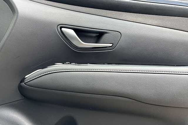 Hyundai Tucson 1.6 T Gdi 13.8kwh Ultimate Suv 5dr Petrol Plug In Hybrid Auto 4wd Euro 6 (s/s) (